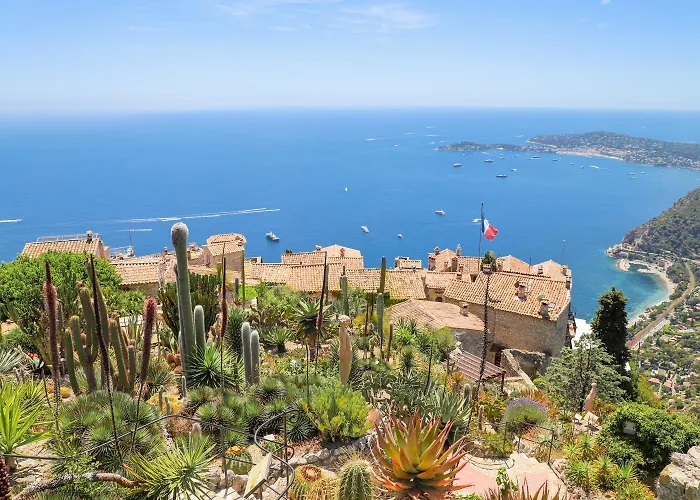 Eze - Appartement Dans Bas De Villa Avec Piscine Pres De Monaco