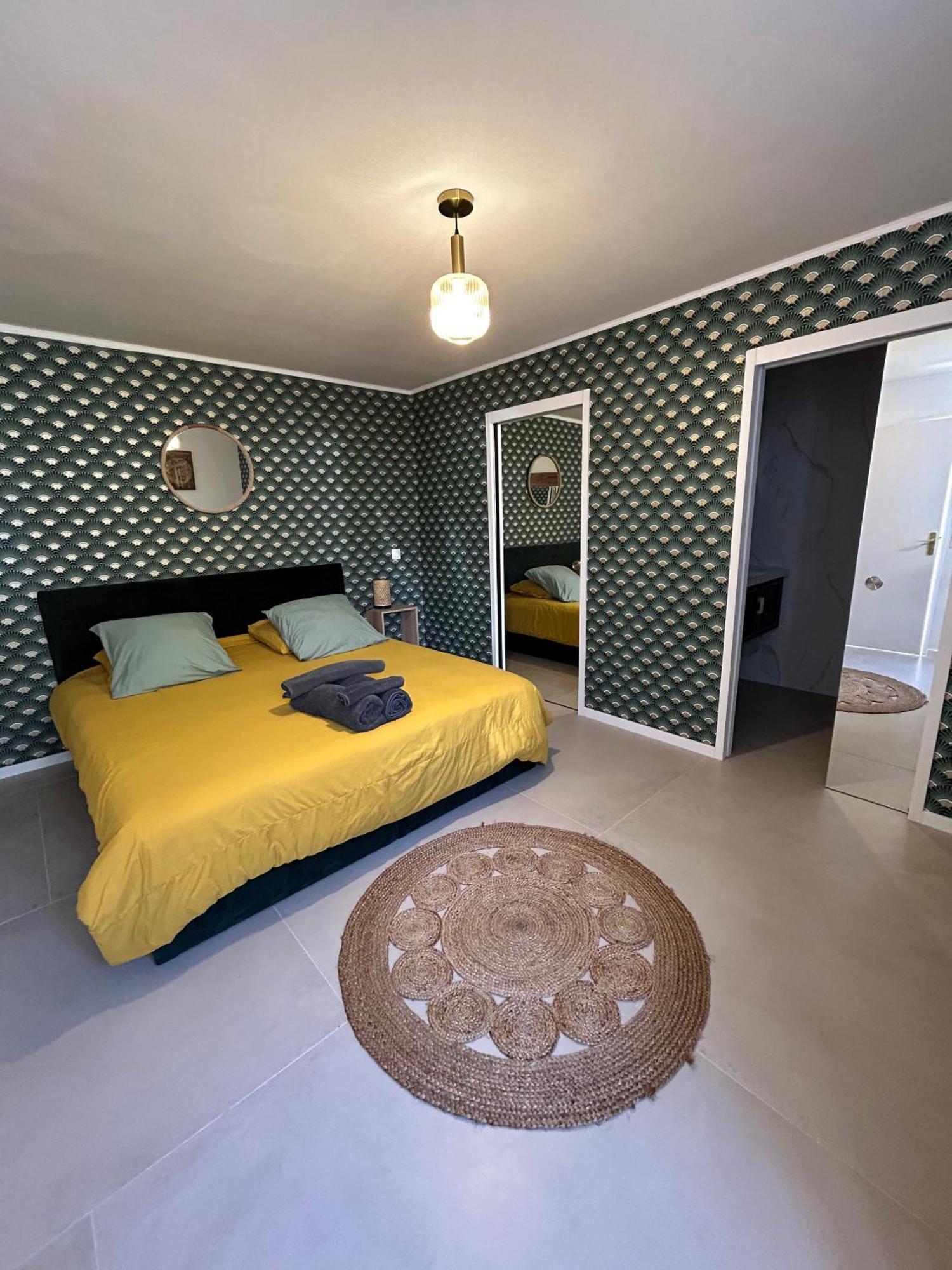 - Dans Bas De Avec Piscine Pres De Monaco Apartment *