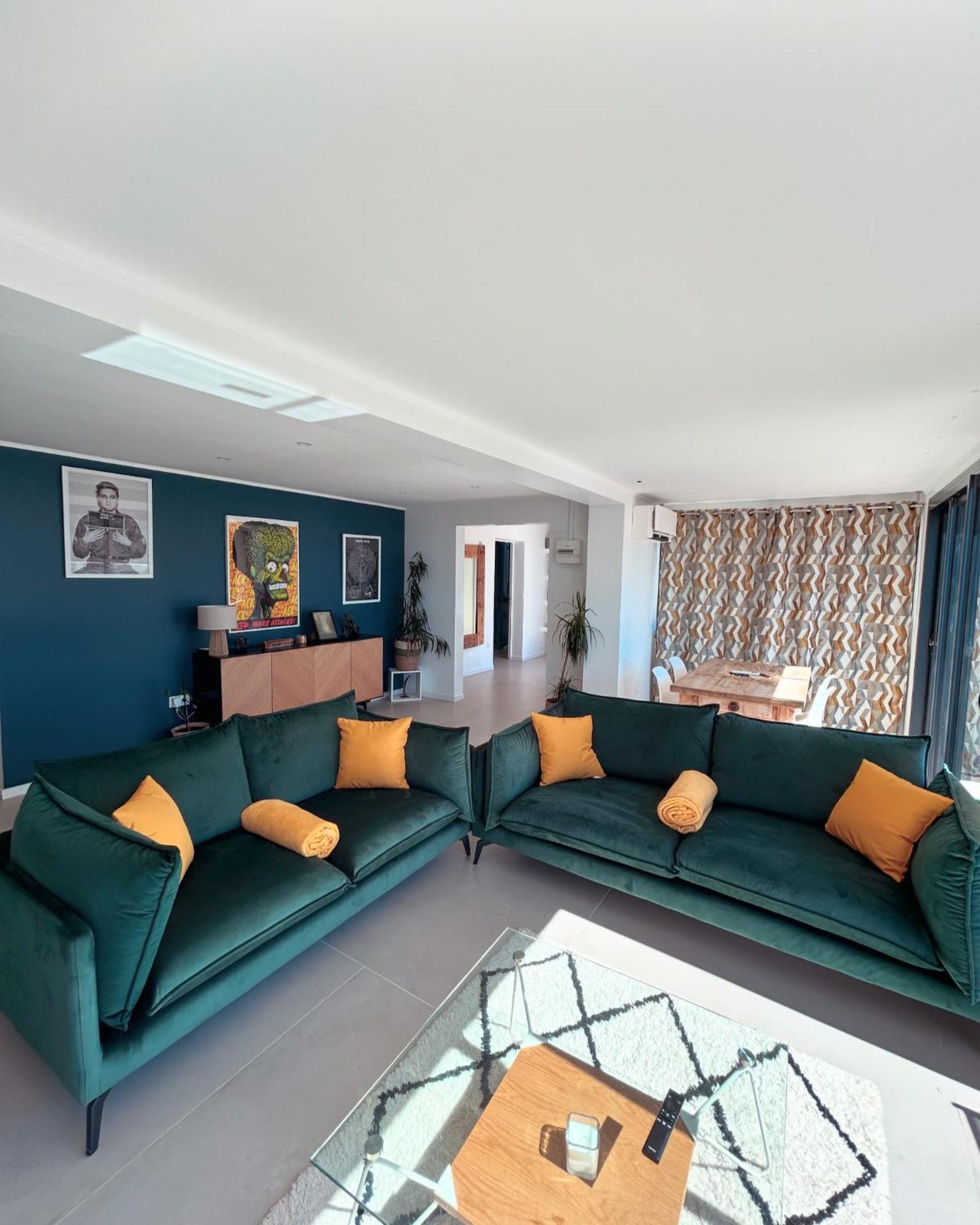 Apartment - Dans Bas De Avec Piscine Pres De Monaco Èze