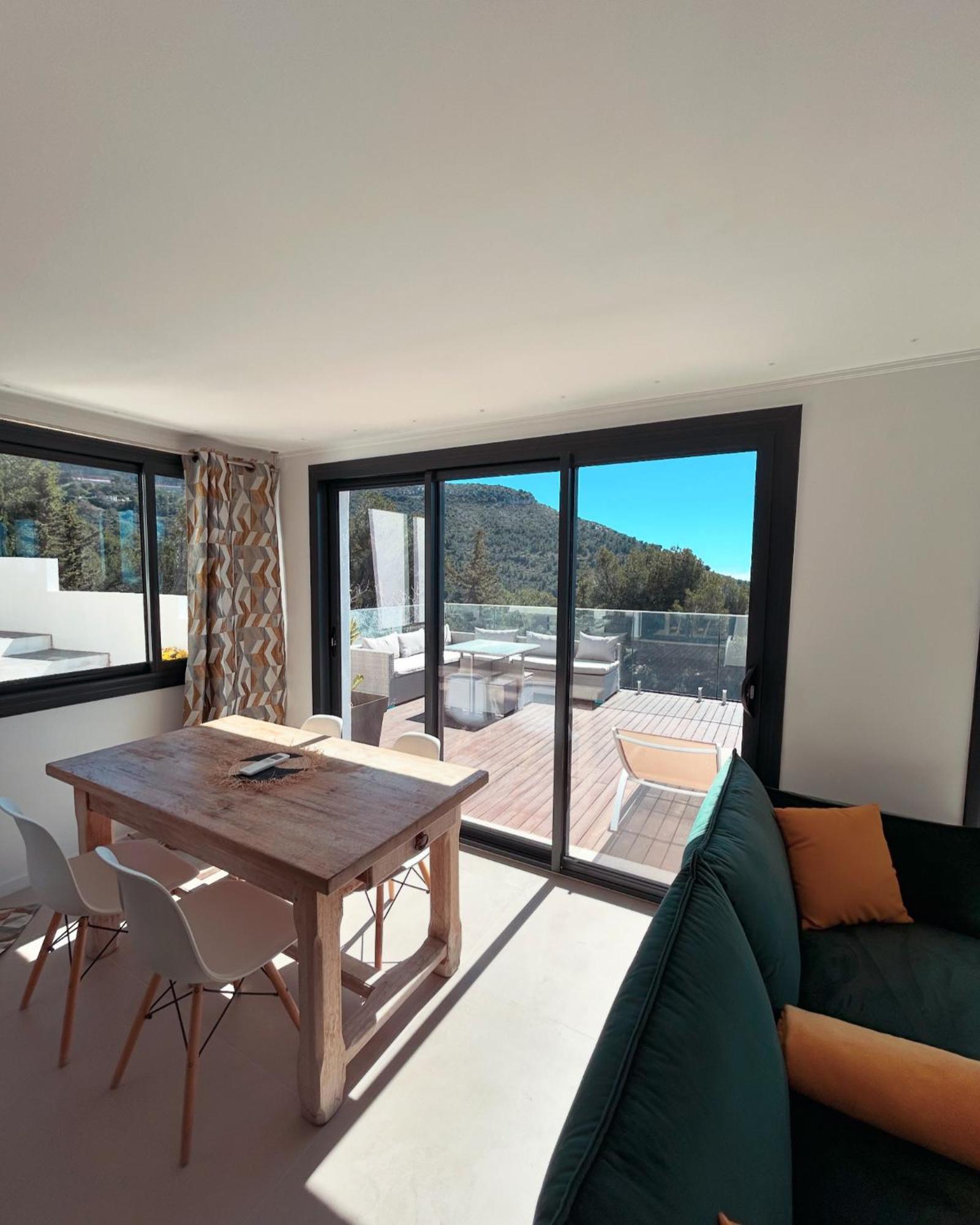 Apartment - Dans Bas De Avec Piscine Pres De Monaco Èze